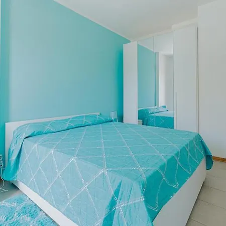 Incantevole Appartamento Con Terrazza Vista Monte Conero Ombrellone Con Due Lettini Inclusi