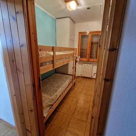 Incantevole Appartamento Con Terrazza Vista Monte Conero Ombrellone Con Due Lettini Inclusi Apartment *